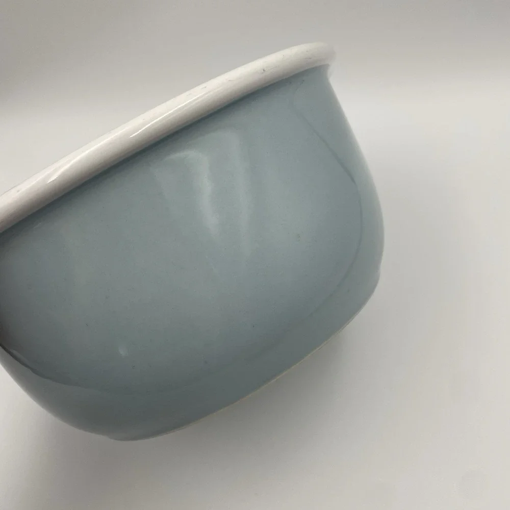 Corning Ware‎ Stoneware Light Blue 1.5 qt Casserole no Lid/ Mixing Bowl EUC